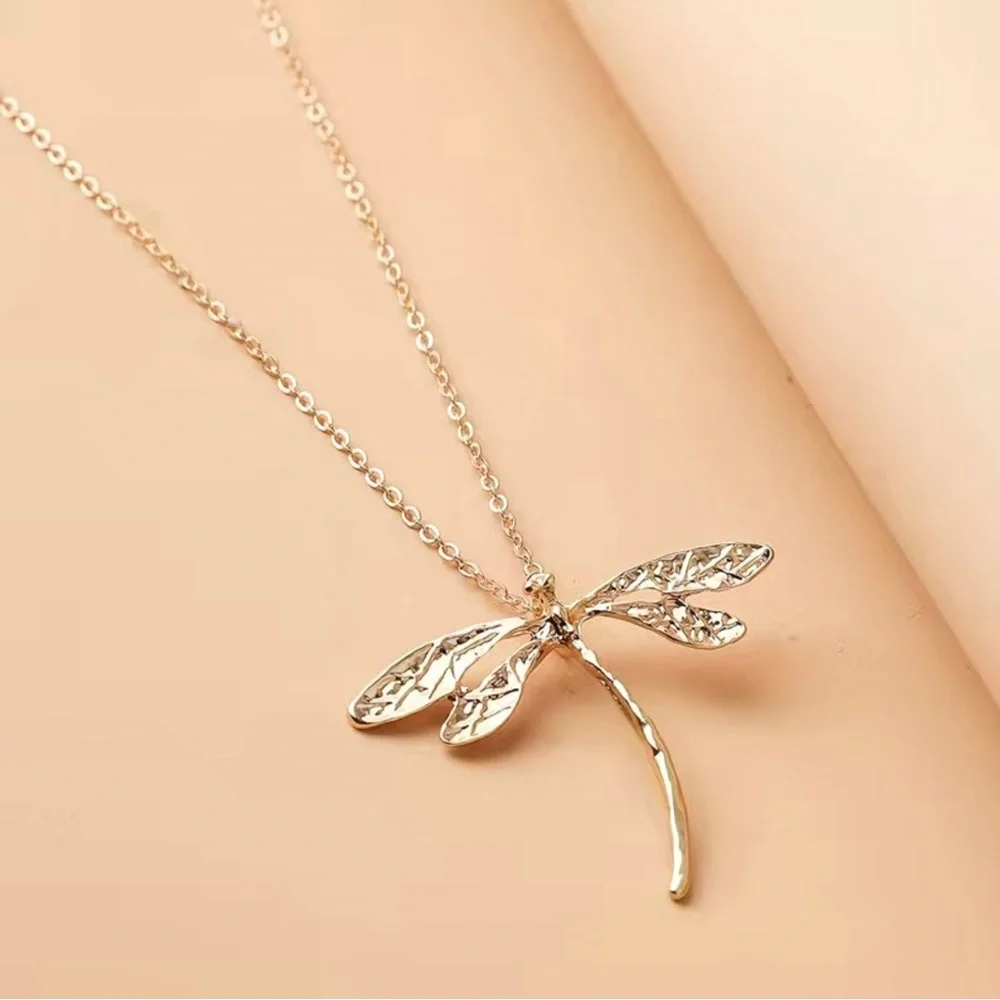 COPY - Golden Dragonfly Necklace - Picture 3 of 5